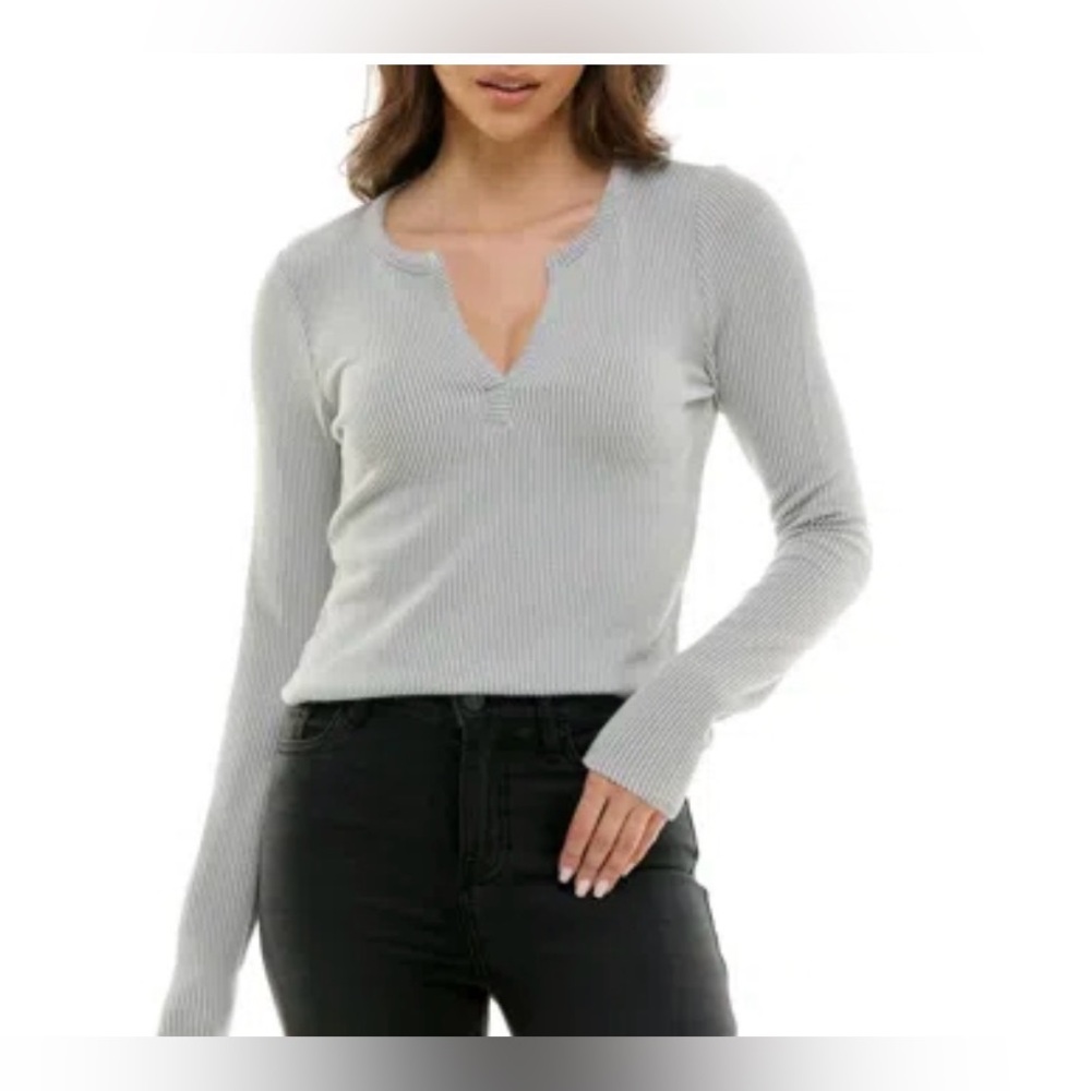 Urban Social Gray Ribbed Long Sleeve Top